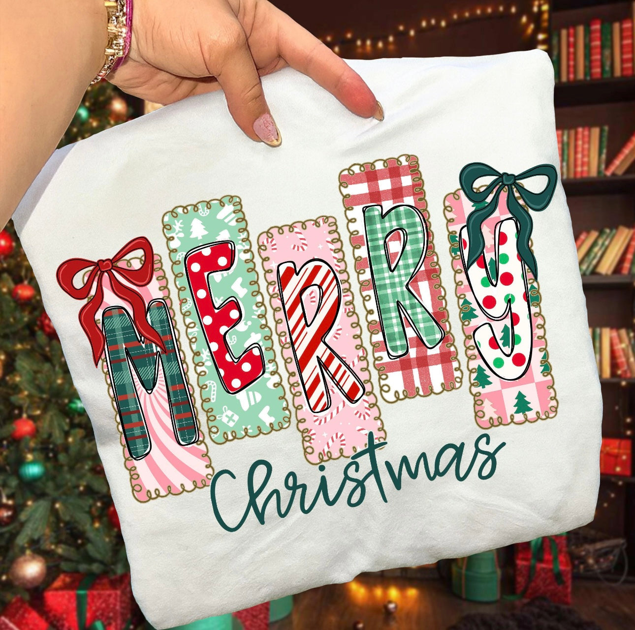 COQUETTE MERRY CHRISTMAS WHITE TEE