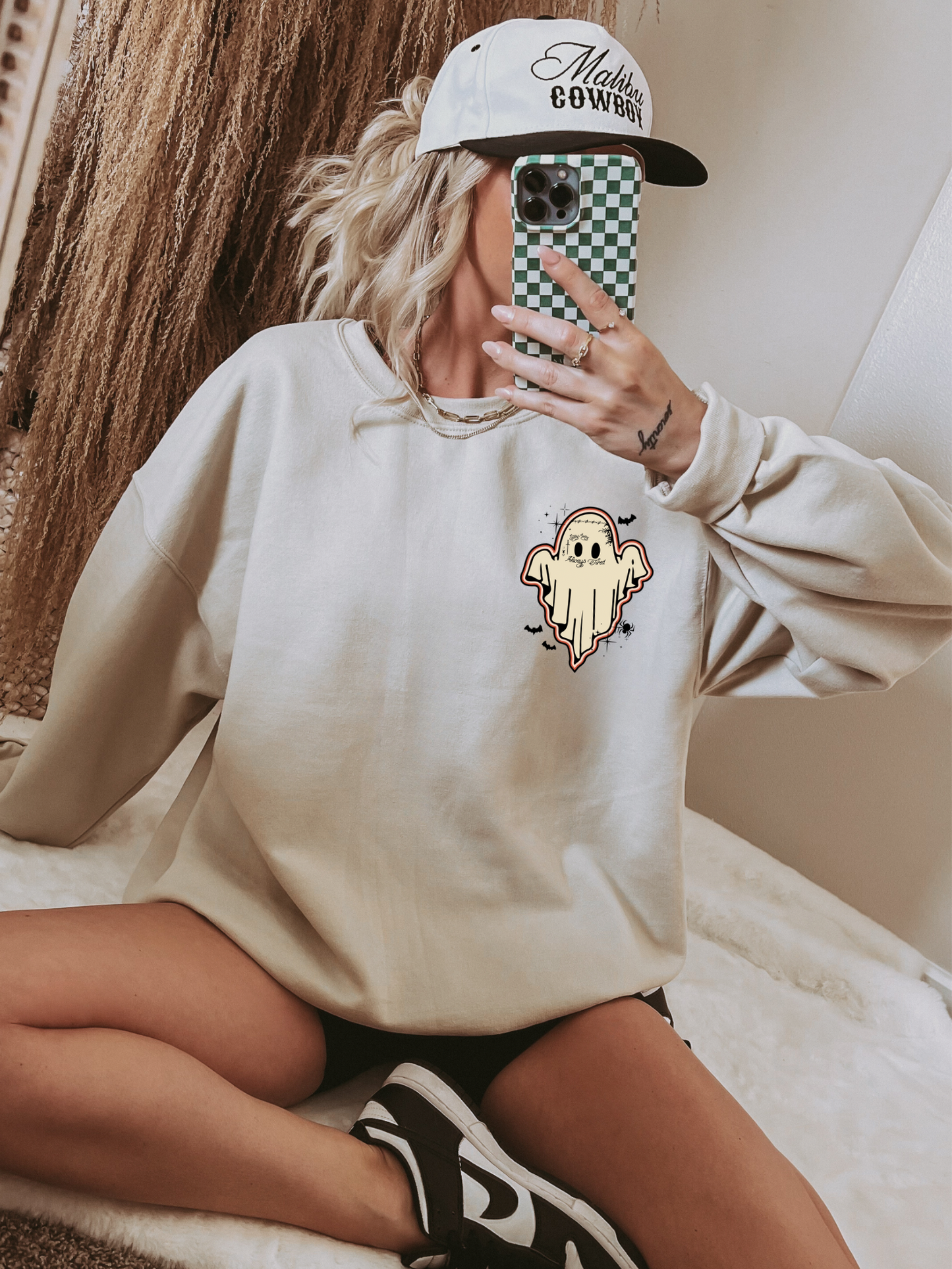 GHOST MALONE SPOOKY RETRO SAND CREW