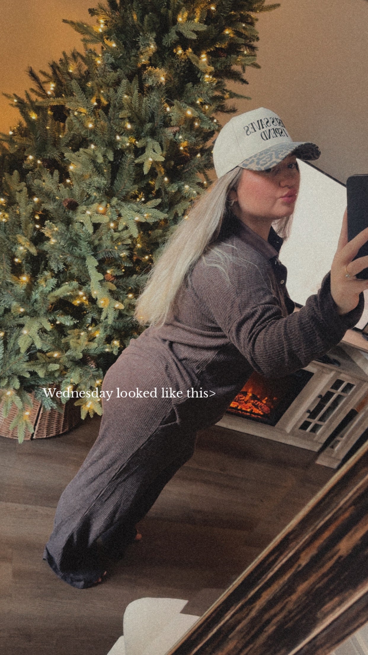 COZY CABIN MOCHA RIBBED LOUNGE SET